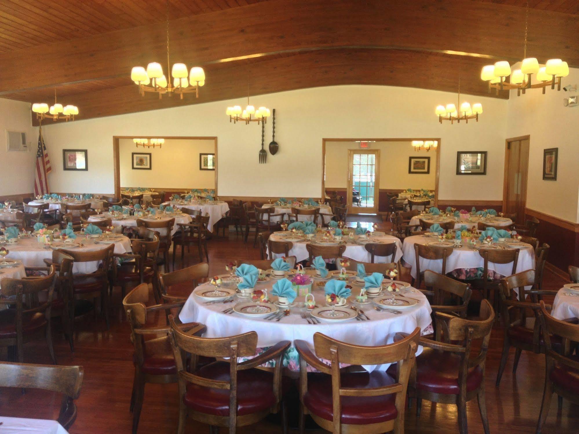 Lukans Farm Resort Hawley Екстериор снимка