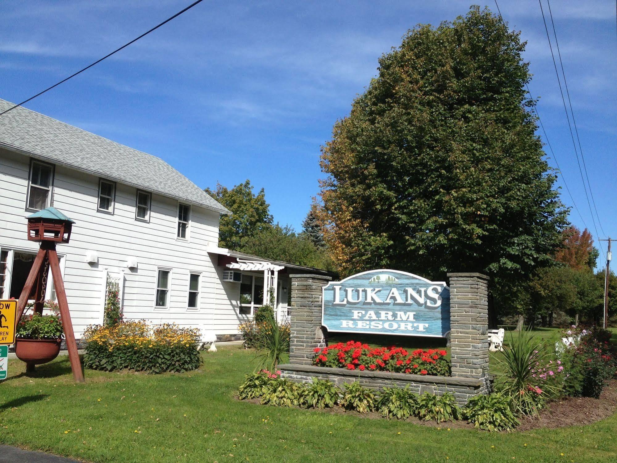 Lukans Farm Resort Hawley Екстериор снимка